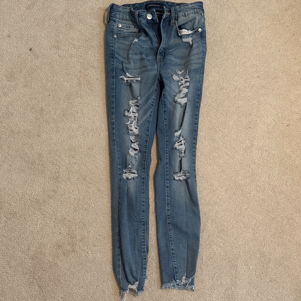 Aeropostale Distressed Skinny Jeans in Blue